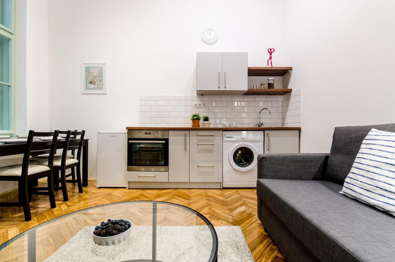 Apartman B63 2 Bedroom In Heart Of