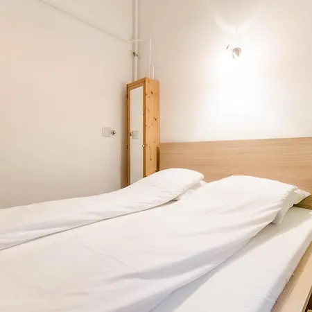 B63 2 Bedroom Apartment In Heart Of City Budapest Exterior photo